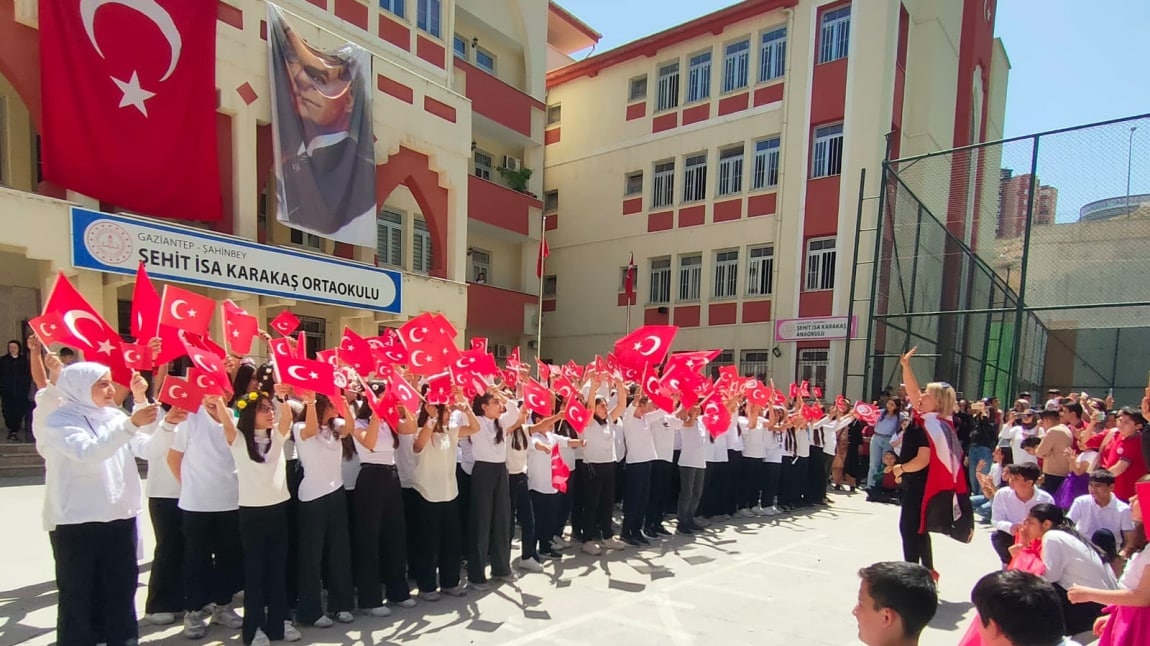 23 Nisan Ulusal Egemenlik Ve Çocuk Bayramı okulumuzda coşkuyla kutlandı 